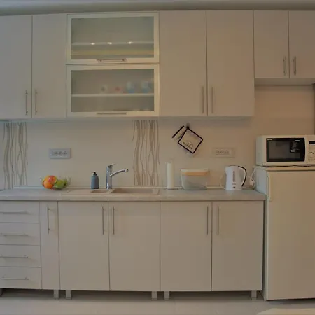 Spacious 2-Bedroom Apartment With Luxury Feel Novi Sad Exterior photo