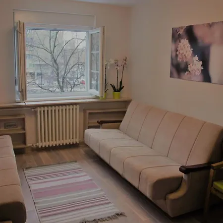 Spacious 2-Bedroom Apartment With Luxury Feel Novi Sad Exterior photo