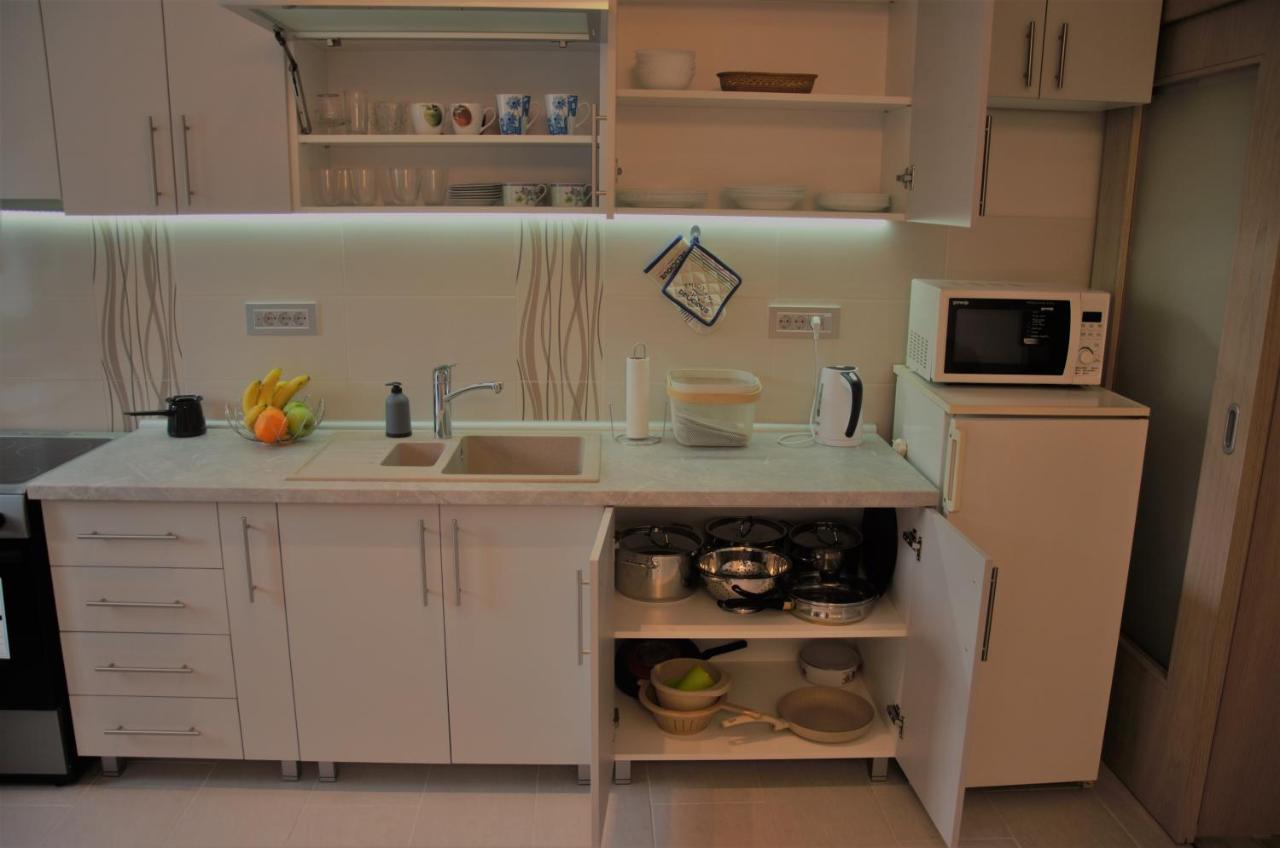 Spacious 2-bedroom With Luxury Feel Apartment *